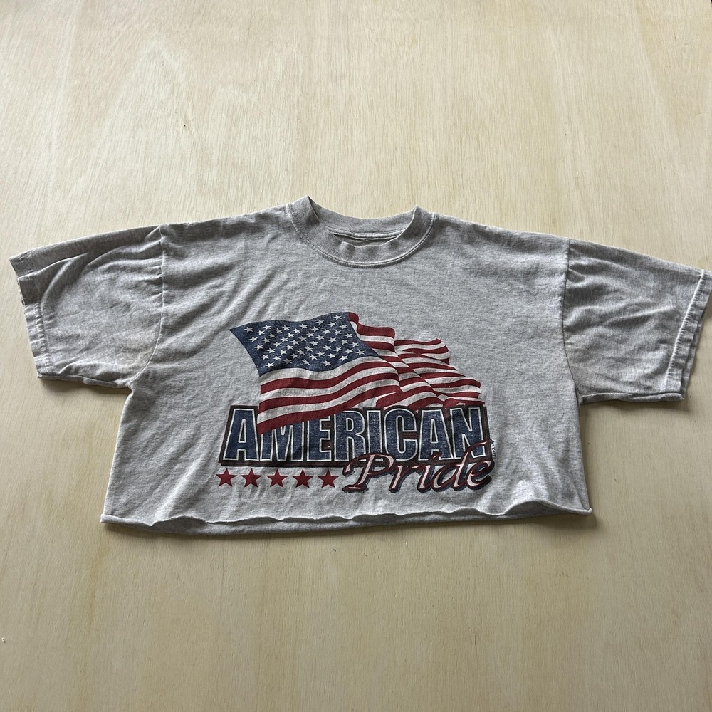 American Pride Shirt Womens Large Gray Cropped Flag Graphic USA Patriotic Tee